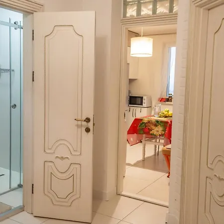 Casa de hóspedes Kомната под ключ - Bedroom - La Cheie